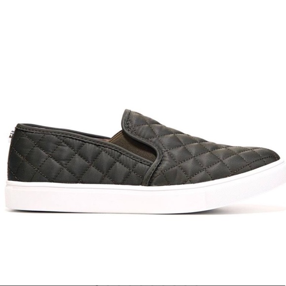 Steve Madden Quilted Slip-on sneakers - Picture 2 of 5
